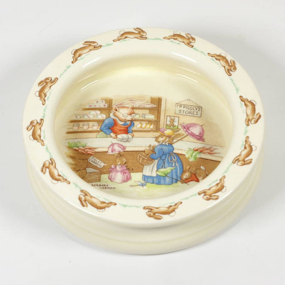 Vtg Royal Doulton Bunnykins 6" Round Baby Plate Pigglys Store Barbara Vernon - Picture 2 of 8